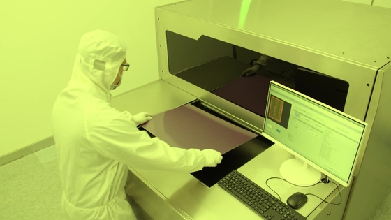 Αγορά εξοπλισμός απεικόνισης λέιζερ 610mm*710mm με την κλίμακα χωρισμάτων για το πάχος πινάκων 0.057mm online manufacture